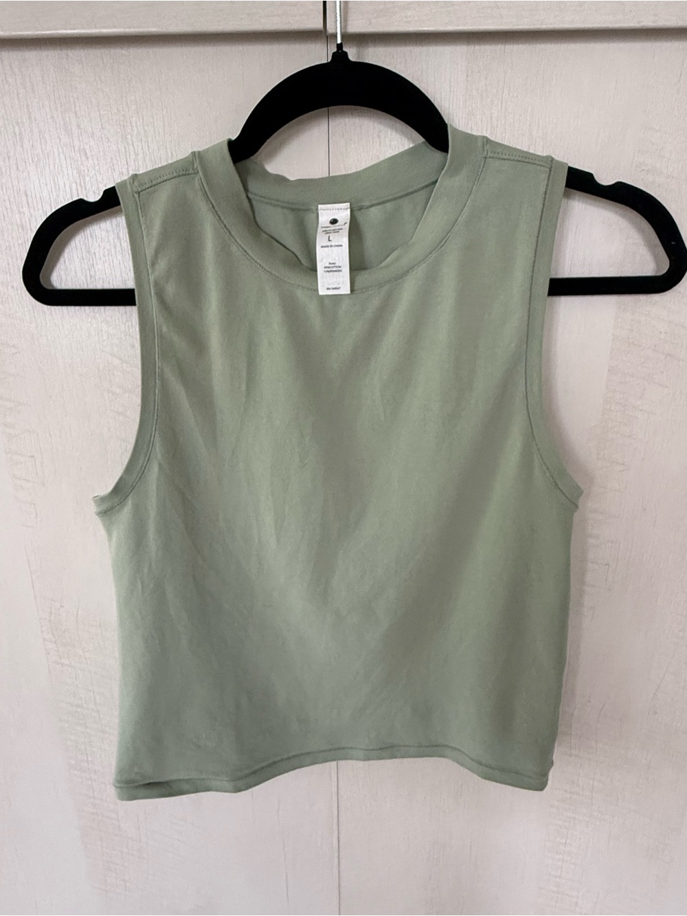 Yogalicious Airlite Melissa Crop Tank Sage Green L
